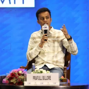 Prafull Billore delivering motivational speech at MBA Chaiwala Academy entrepreneurship event
